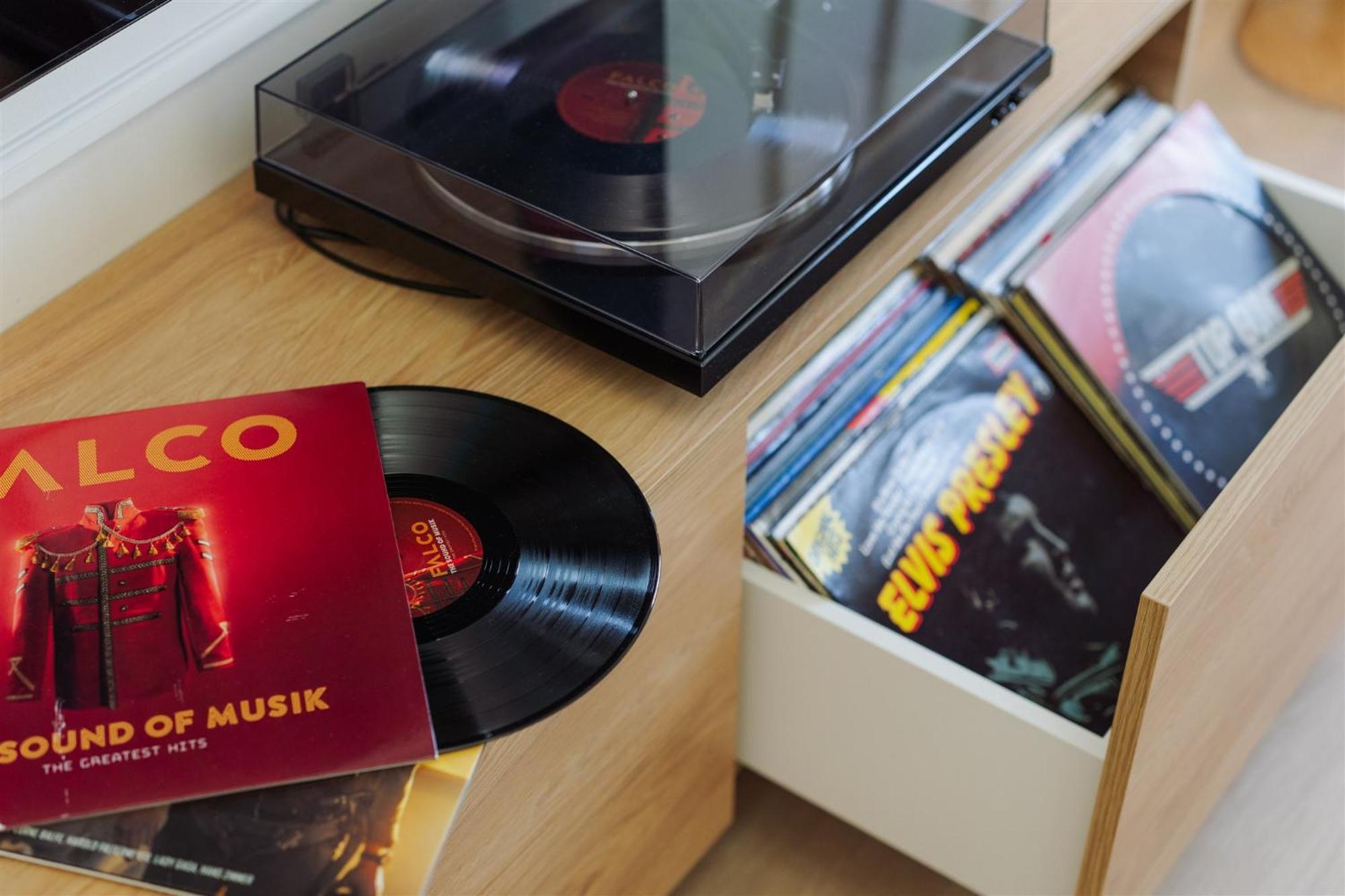 Good Vibe Studio Near Metro - Garage, Air-Conditioning, Vinyl Player Praga Zewnętrze zdjęcie